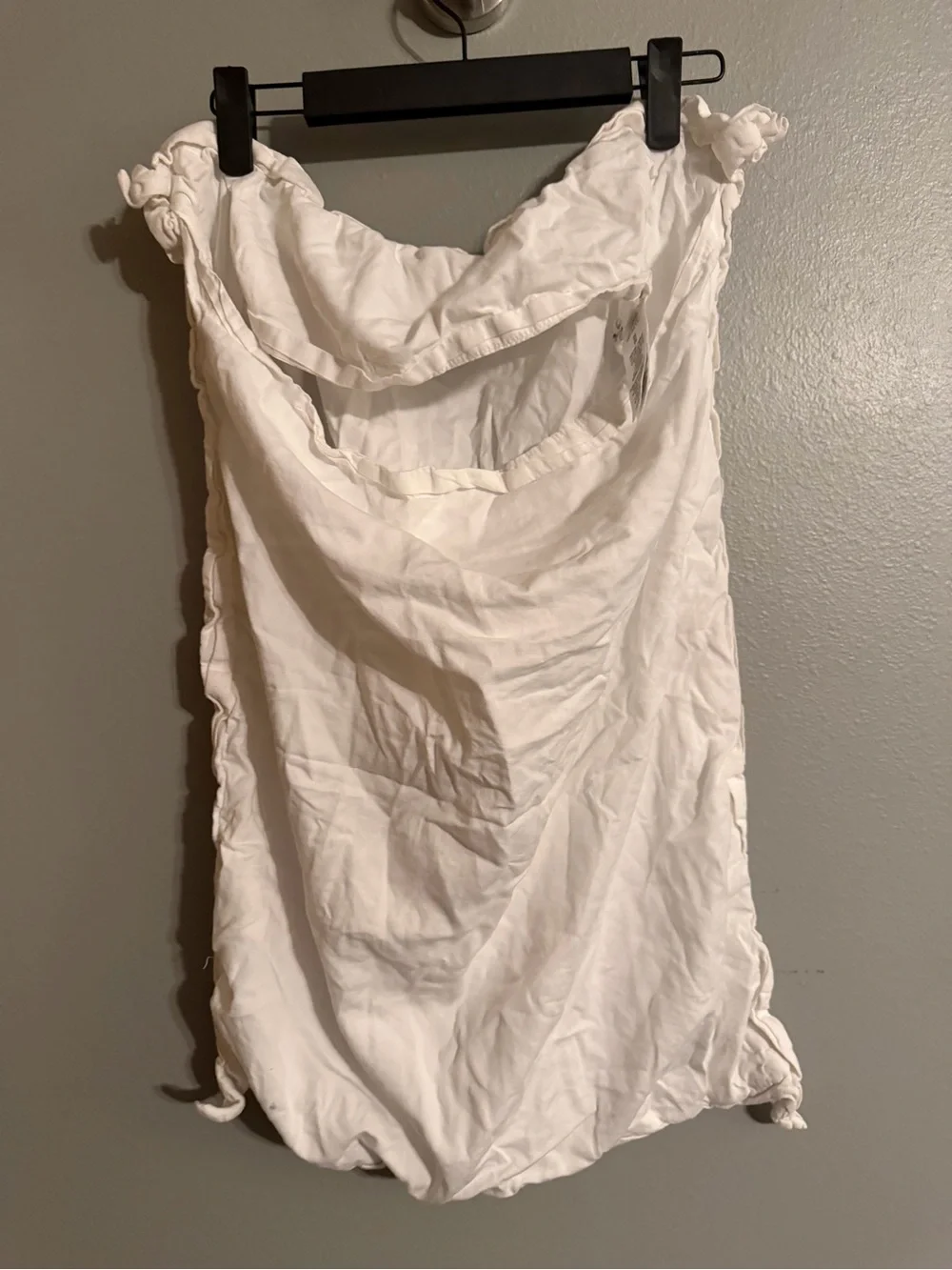 Pottery Barn White Ruffle Standard Pillow Sham 20x26 Tencel Linen